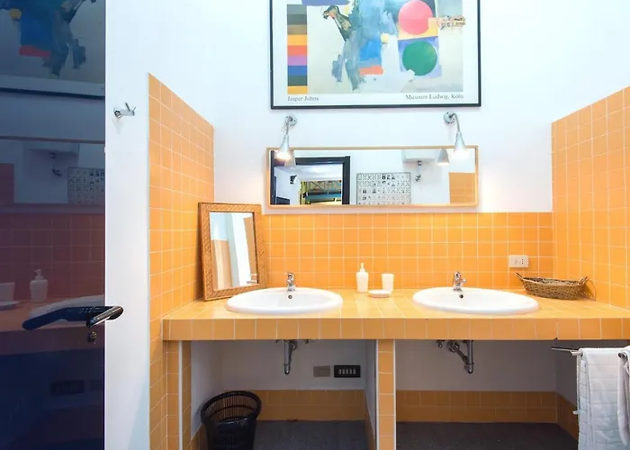 Apartamento Silenzioso, Grande, Comodo A Trastevere *