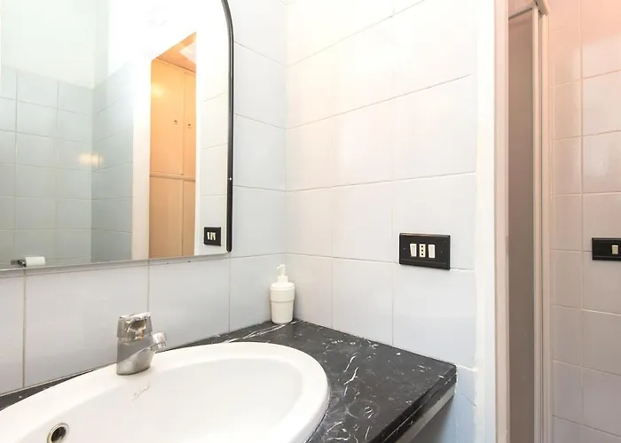 Silenzioso, Grande, Comodo A Trastevere Apartamento *